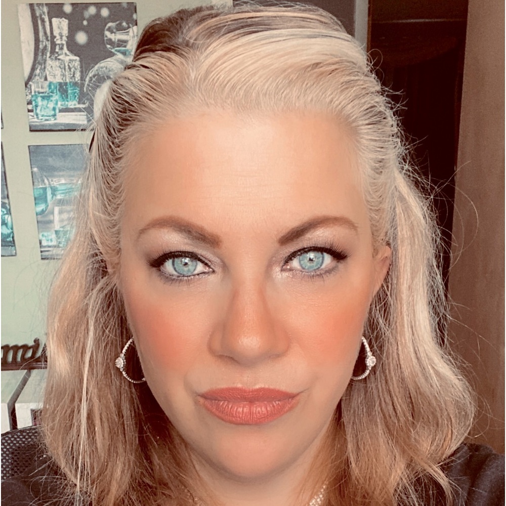 Meet your Posher, Beckie